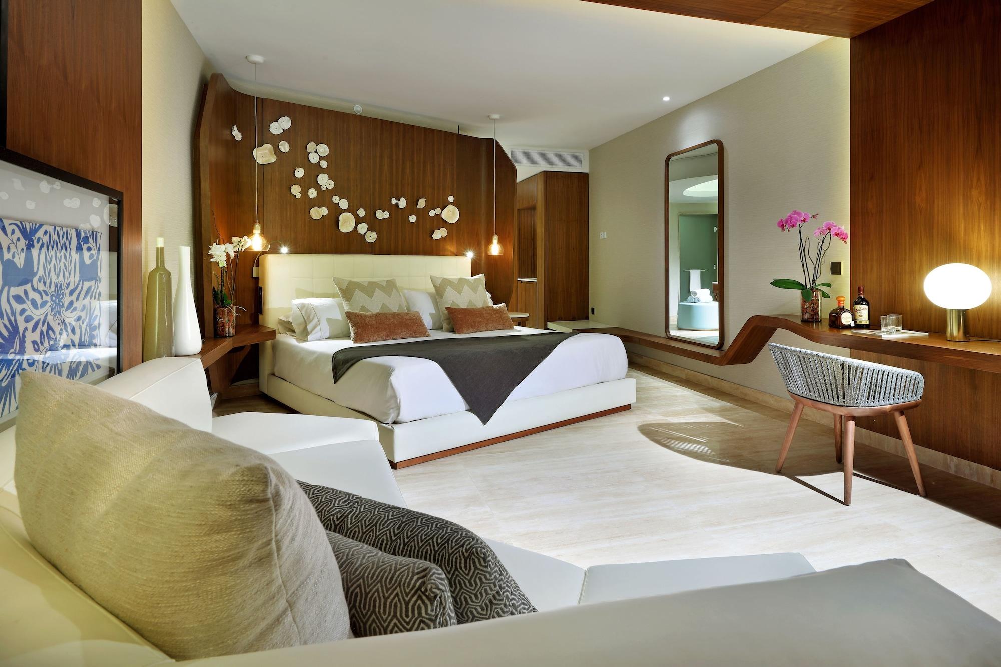 ทีอาร์เอส โครัล โฮเต็ล - สำหรับผู้ใหญ่เท่านั้น - ออล อินคลูซีฟ Hotel แคนคูน ภายนอก รูปภาพ